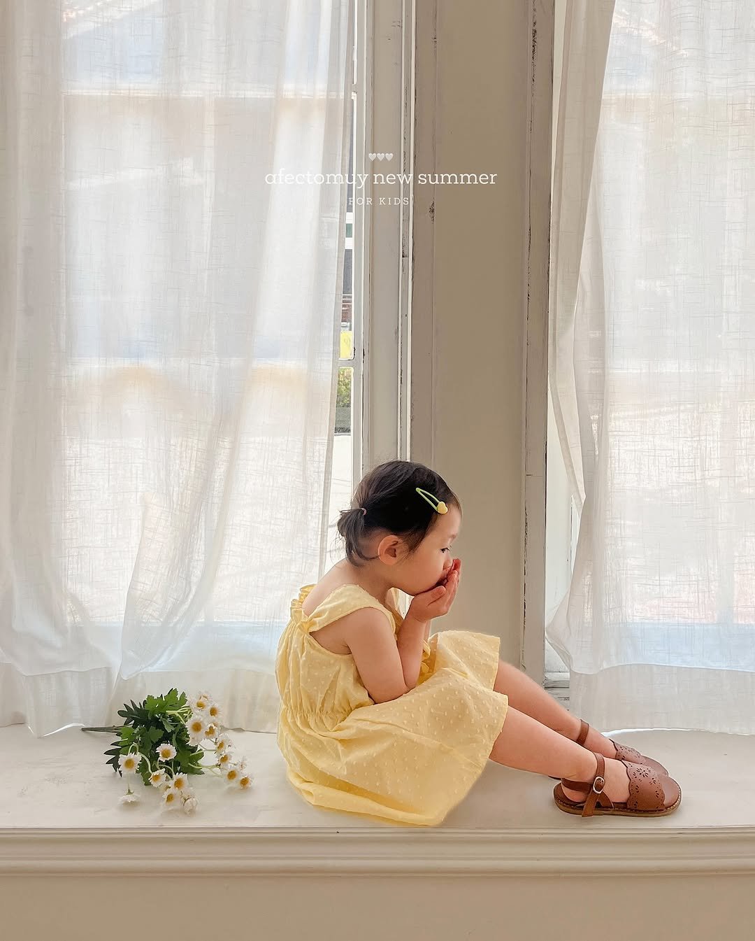 Photo by 아펙토무이 on June 16, 2025. May be an image of 1 person, baby and text.