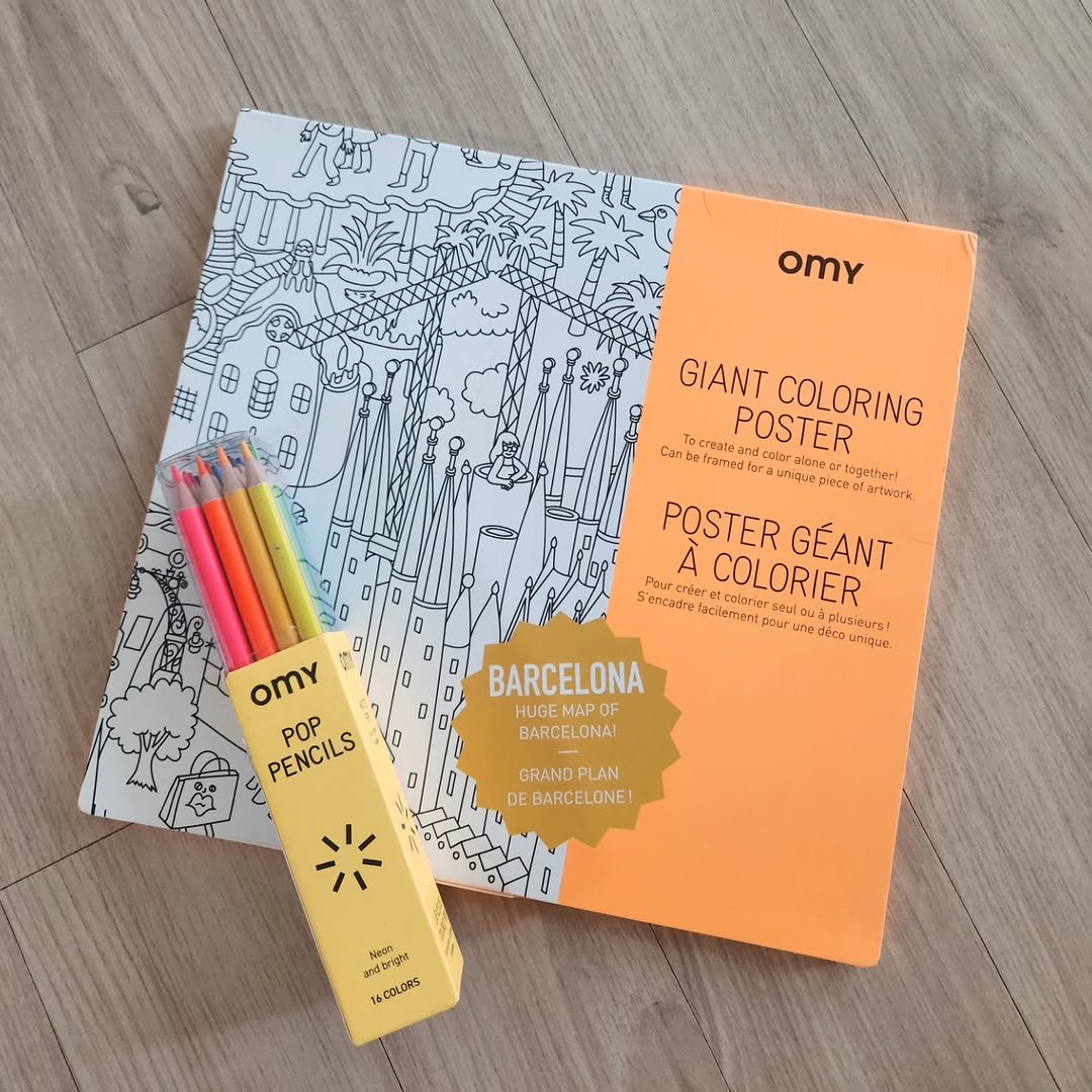 Photo shared by kmjung on September 25, 2025 tagging @agiyowar, and @omy_kr. May be an image of ‎diary, ruler, binder, pencil, pencil case, marker, pen, book, clipboard and ‎text that says '‎OmY ل GIANT COLORING Can eframe e: POSTER e deafer cauro ะช๑ชศล togetherl ndcale OpNO rtwrk. POSTER A erate COLORIER GÉANT Pour ปนงย oalamant รอิบรื่ถน Our dacn usiours! unique omY PENCILS POP BARCELONA HUGE HUGEMAPOF BARCELONA! ្មុំ GRANDPLAN GRAND PLAN DE BARCELONE! 4๘ีอทซ Ne0h 참자 16COLORS‎'‎‎.