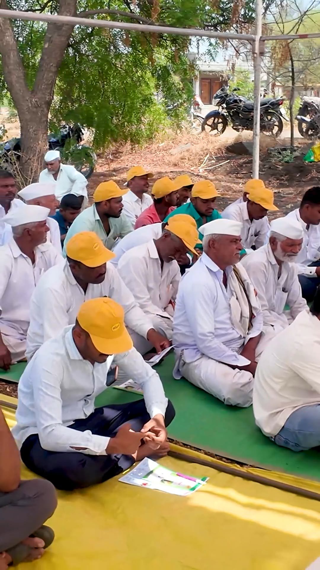 agrisearchindia 게시물 이미지: डाळिंब पीक चर्चासत्र, बीड जिल्हा । Agri Search...