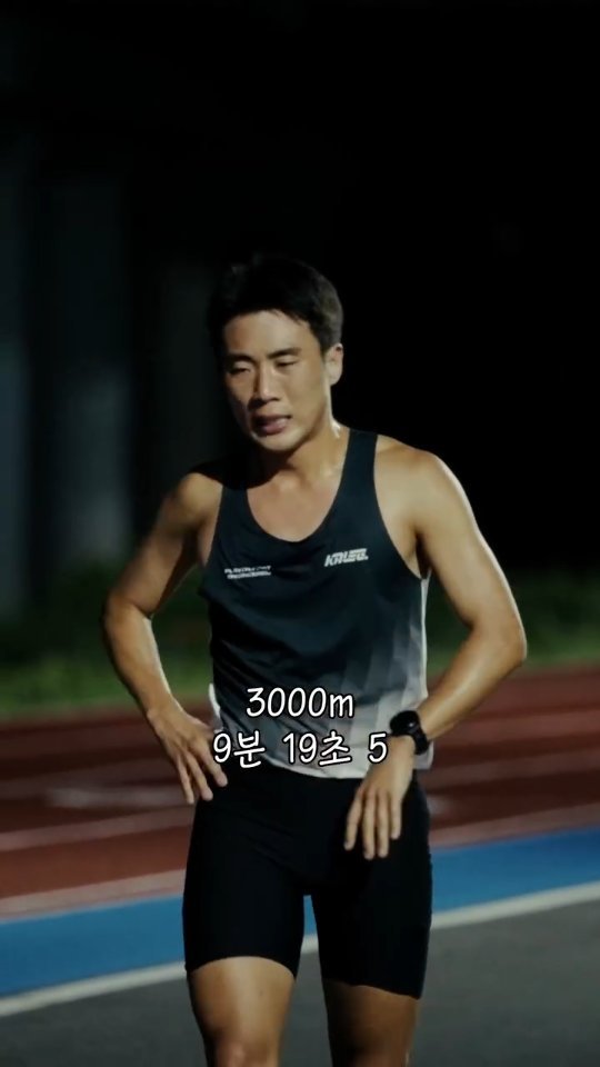 ahnsta_ 게시물 이미지: #3000mTT 

어렵다 어려워
더 열심히 해야지

#러닝 #마라톤 #목동교 #트랙러닝