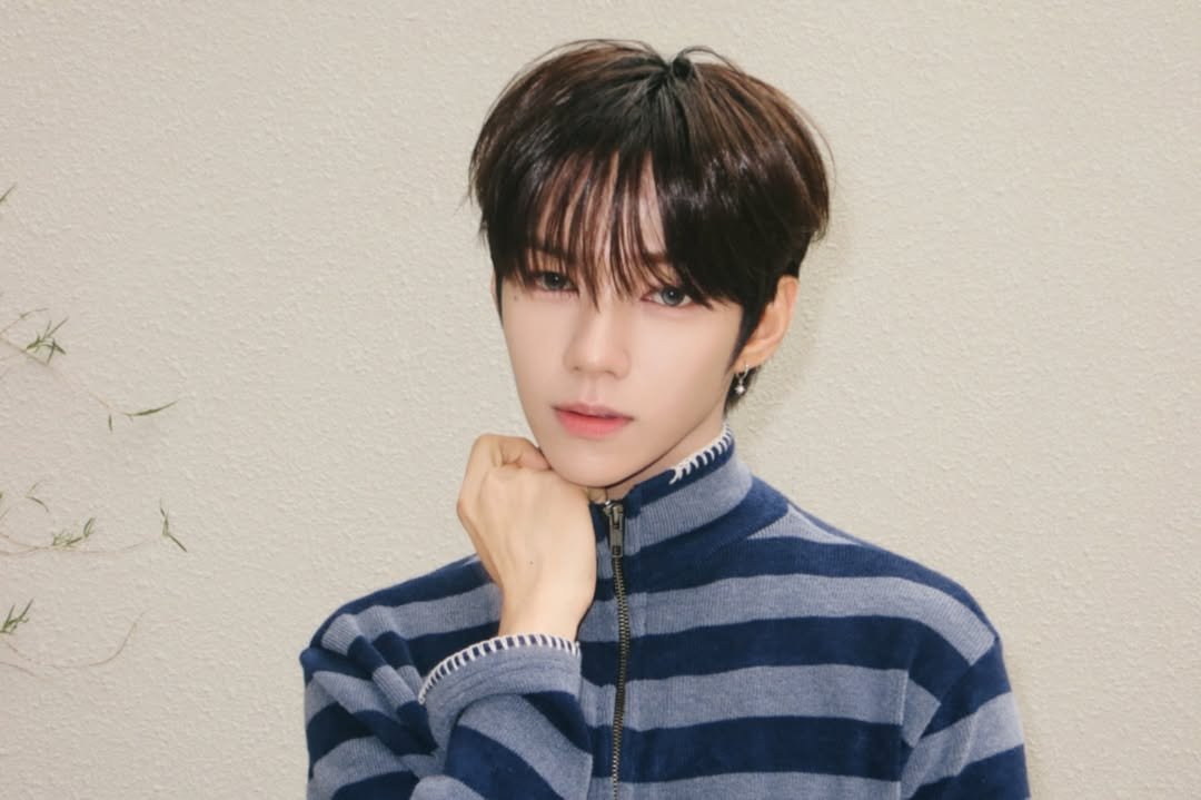 Photo by AHOF 아홉 on March 06, 2026. May be an image of bolo tie and text.