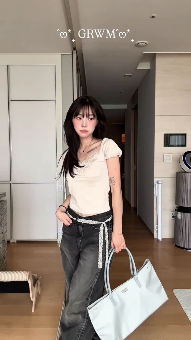 ahsy_u 게시물 이미지: 오랜만에 나갈준비 릴스🎀👜🤍