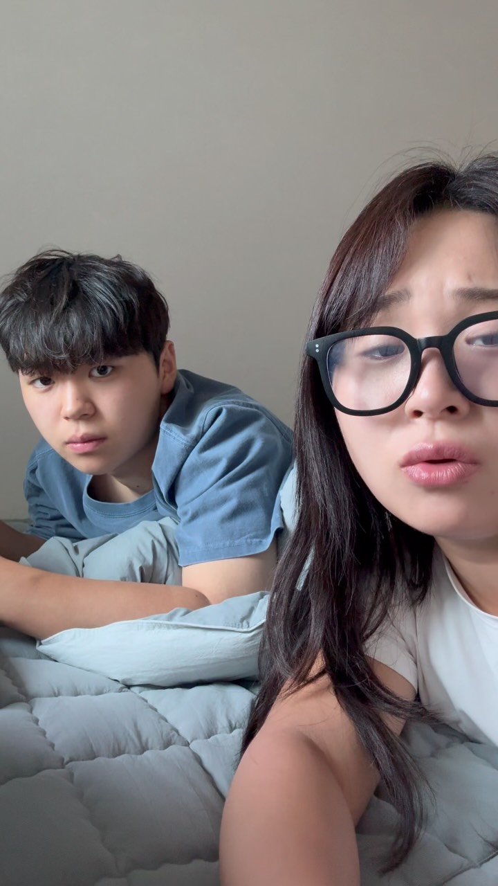 ainbag9_ 게시물 이미지: 아 맞닥 😅😅!! #남매 #일상
