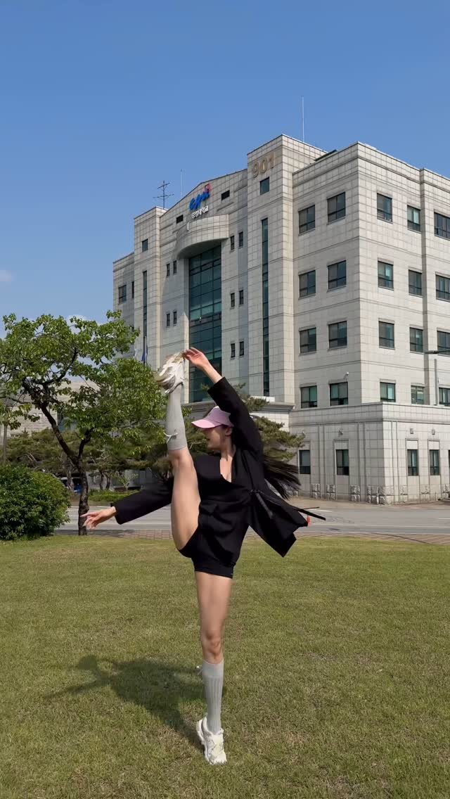 aj_xung 게시물 이미지: 수업 가는 길에 #1999힙레챌린지 ✌🏻