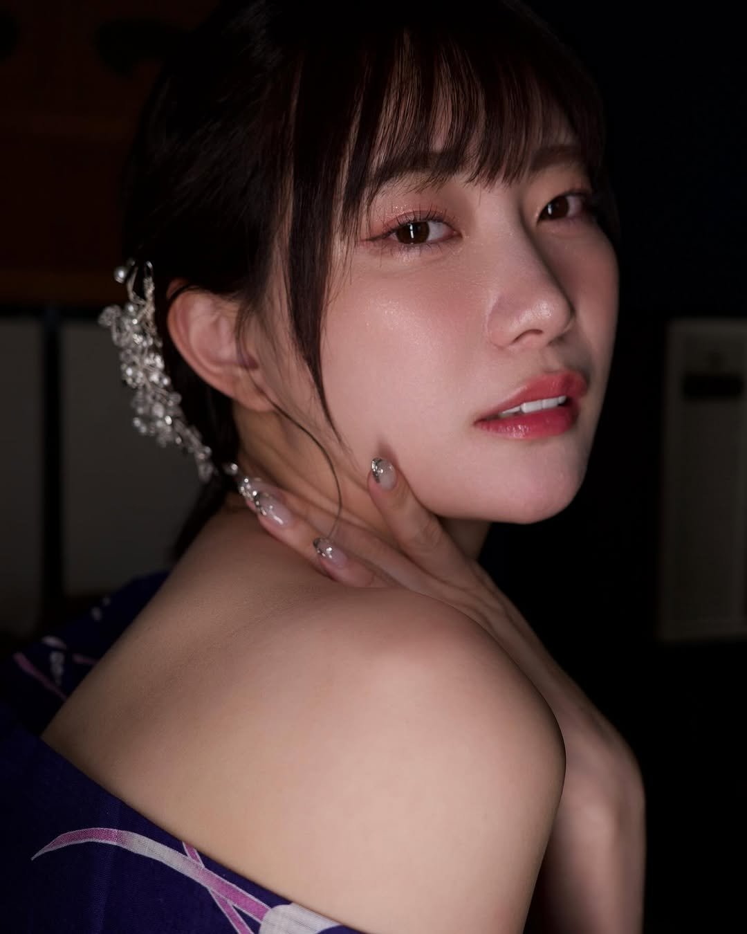 Photo by 美谷朱音（元美谷朱里） on May 13, 2025.