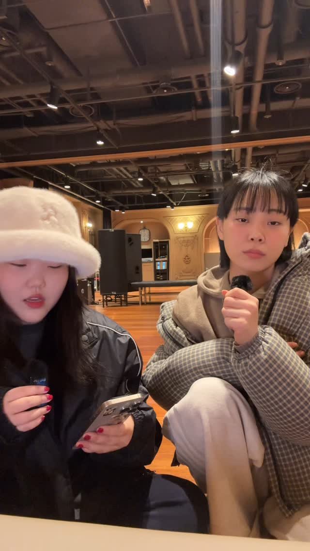 akmu_suhyun 게시물 이미지: real mood..✨ we are singer