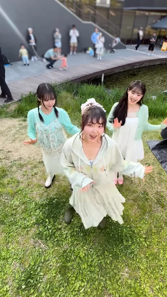 akmuofficial 게시물 이미지: 소문의 낙원 with 한로로, Chuu
#Chuurosu