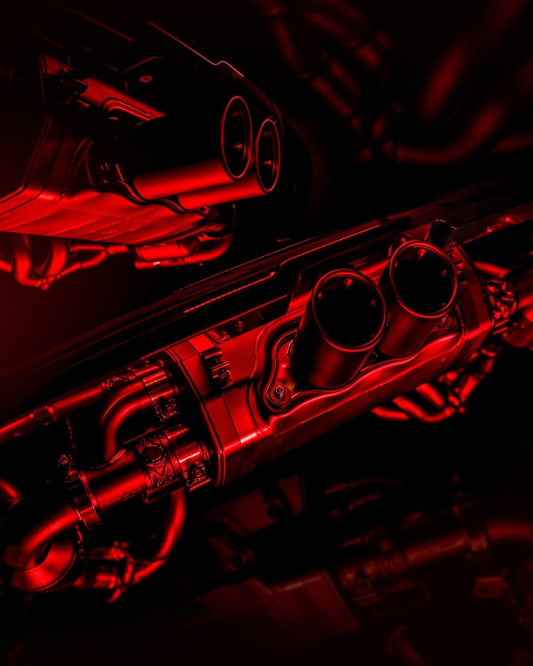 akrapovic 게시물 이미지: When the engine writes the notes, this is how...