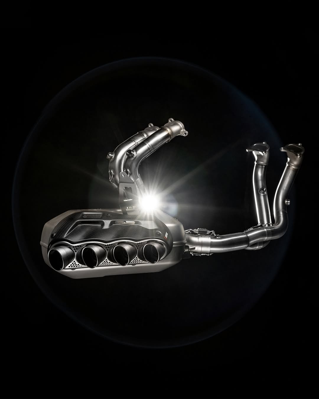 akrapovic 게시물 이미지: Crafted for the Ducati Diavel V4, an exhaust...
