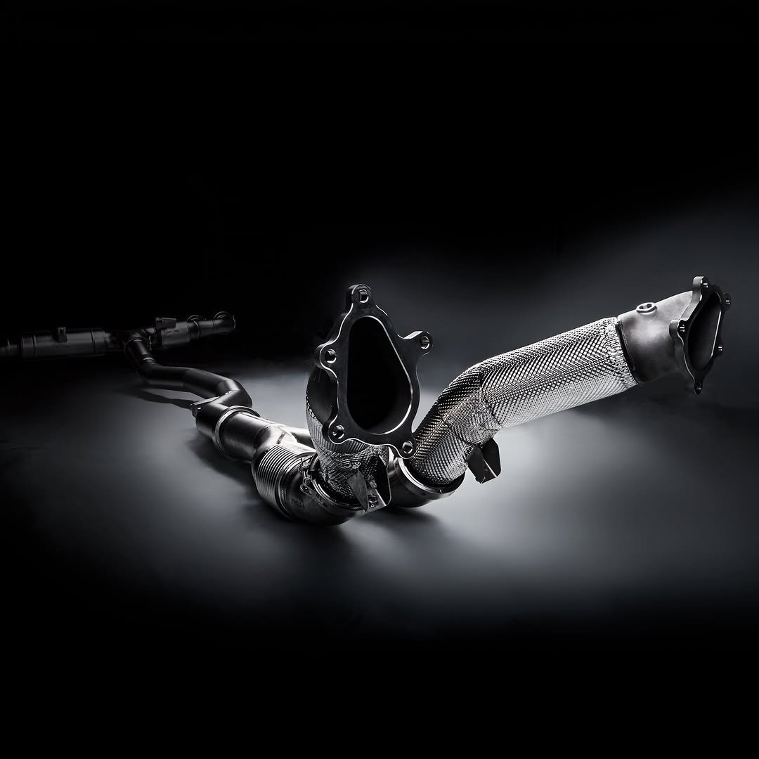 akrapovic 게시물 이미지: Where performance is felt and heard.