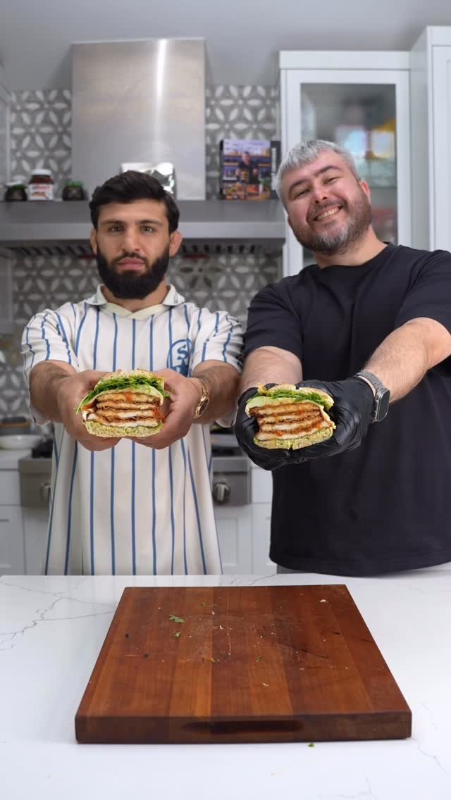 albert_cancook 게시물 이미지: Chicken Parm Sandwich