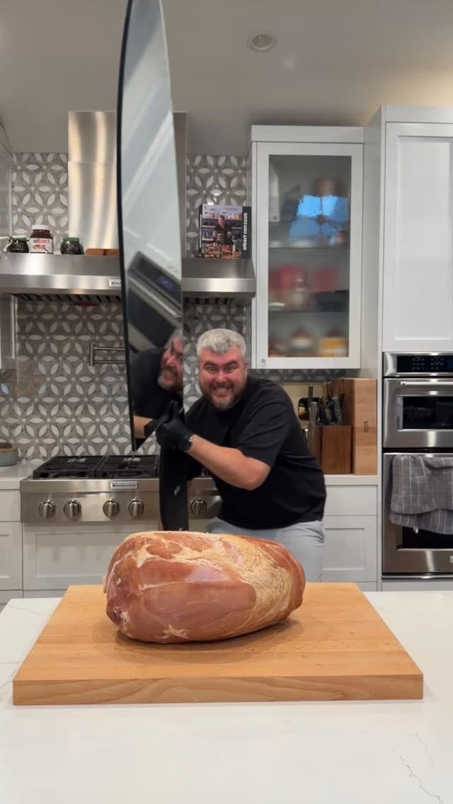 albert_cancook 게시물 이미지: How Albert Saved Christmas