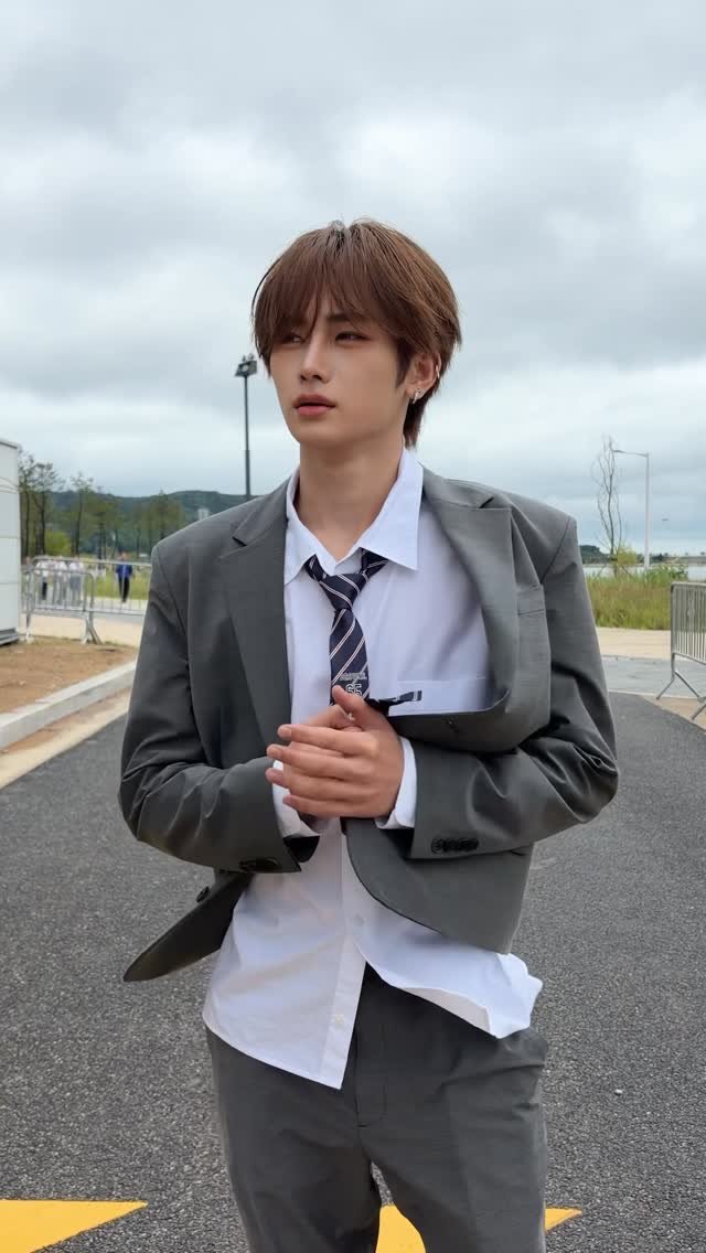 ald1.official 게시물 이미지: (.ↀ ↀ) 🤜

#ALPHADRIVEONE #ALD1 
#알파드라이브원...