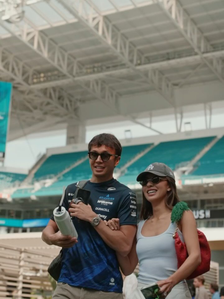alex_albon 게시물 이미지: Back to business in Miami 😎