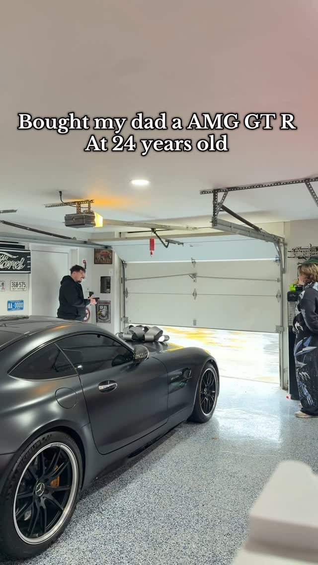 alex_eubank15 게시물 이미지: Absolute dream come true.. love you dad...