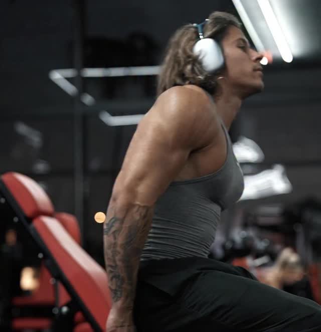 alex_eubank15 게시물 이미지: Time to start preparing for summer shreds