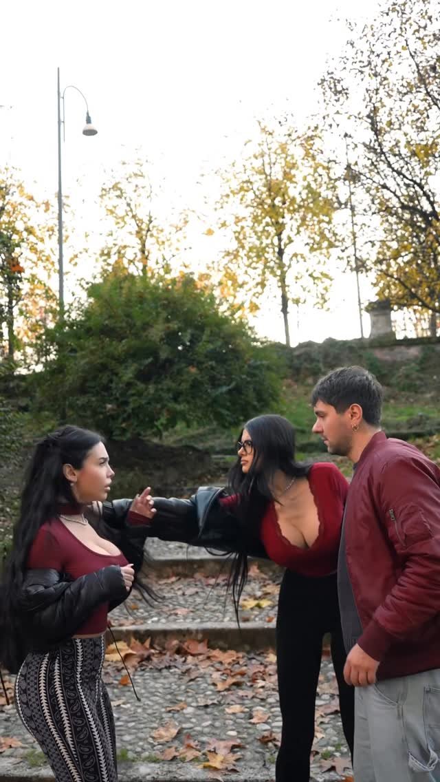 alex_mucci 게시물 이미지: 😠 @vismaramartina @weareiceleak @alex_mucci