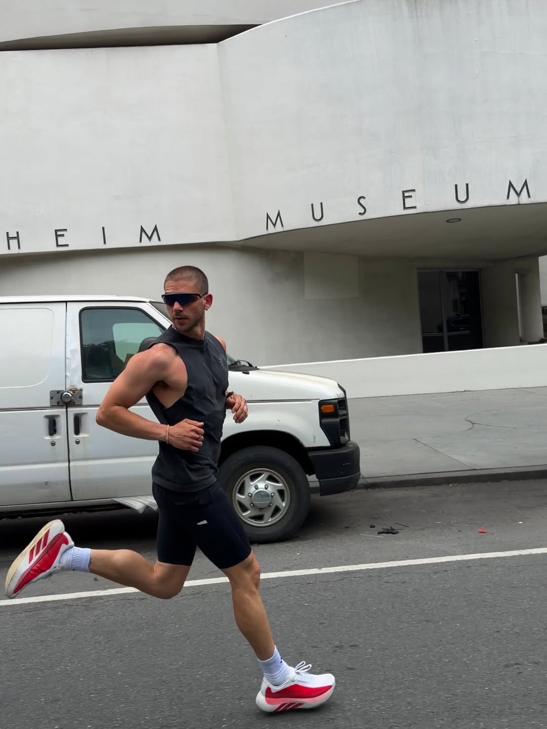 alexrosenfitness 게시물 이미지: new york marathon training is underway🪽

today...