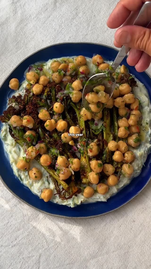 alfiecooks 게시물 이미지: CHICKPEAS, TENDERSTEM + TZATZIKI 😍

rituals...