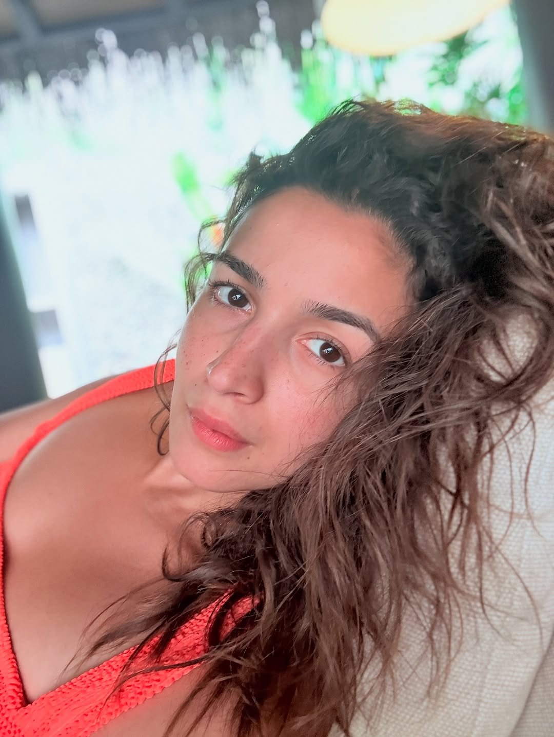 Photo by Alia Bhatt 💛 on August 22, 2025. May be a selfie of 1 person, makeup, long hair, top and text.