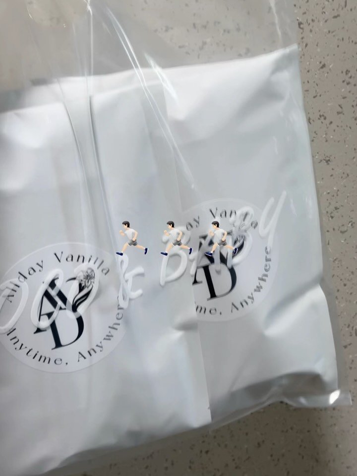 alldayvanilla 게시물 이미지: 오늘은 바닐라빈 직접 배달 & 발송하러 갑니다 📦🚚💨
대전 사장님들 매장에는 제가...