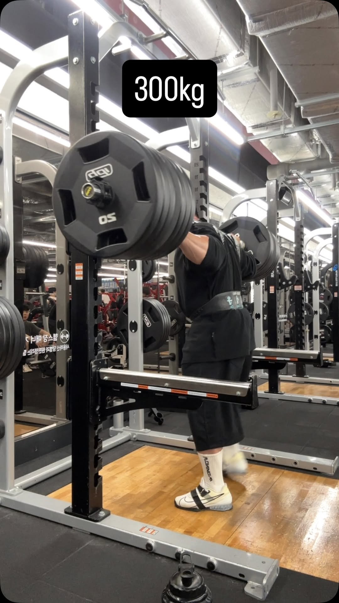 allin_212ifbbpro 게시물 이미지: 300kg🔥
Next 220kg X 20🔥