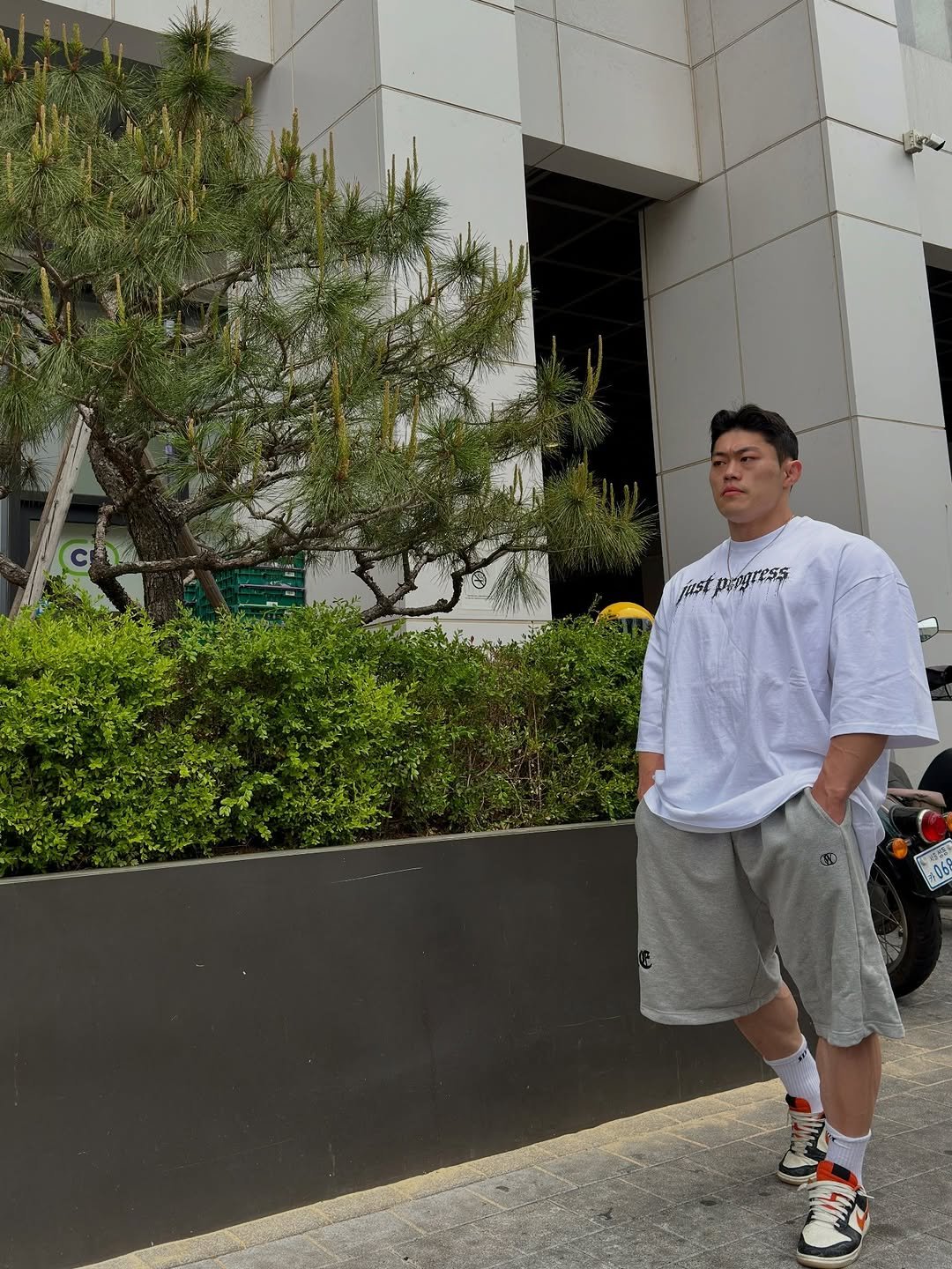 allin_212ifbbpro 게시물 이미지: 와트원과 함께 마지막 하체🔥
상의 하의 와트원 목걸이 카미드
.
.
.
#헬스...