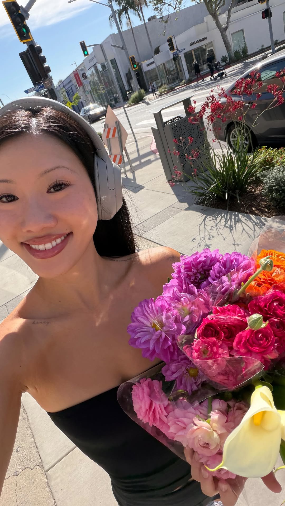 allyqueeks 게시물 이미지: Amazing studio sesh~ happy sunday 🌞💖 #pottery...