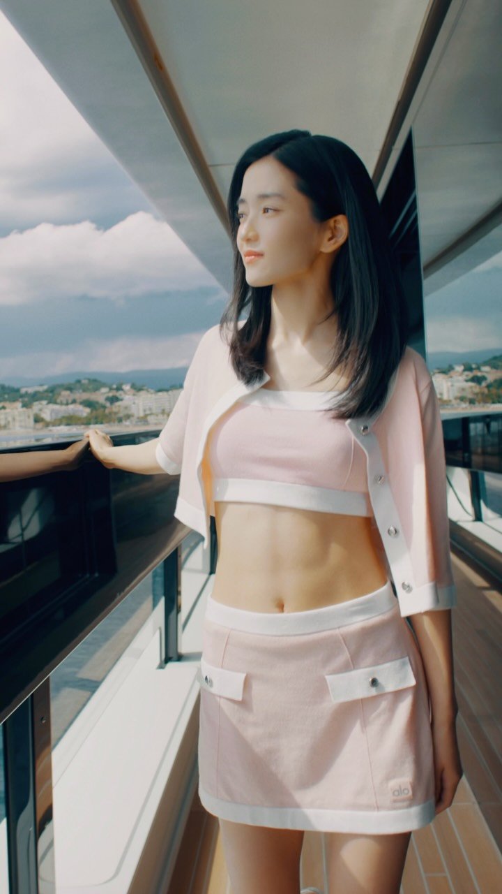 alo 게시물 이미지: @kimtaeri_official in ALO Summer Atelier for...