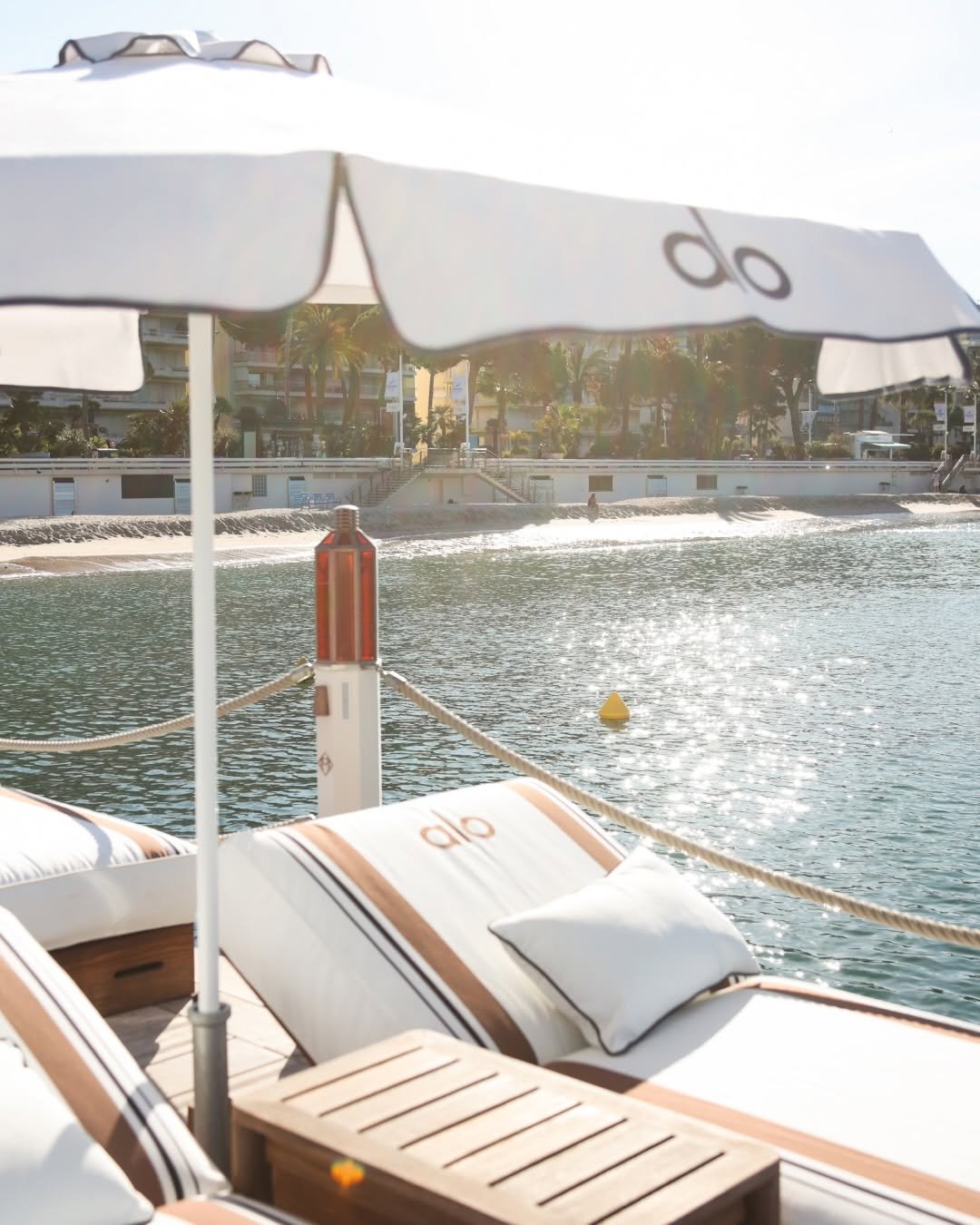 alo 게시물 이미지: From Beverly Hills to the French Riviera,...