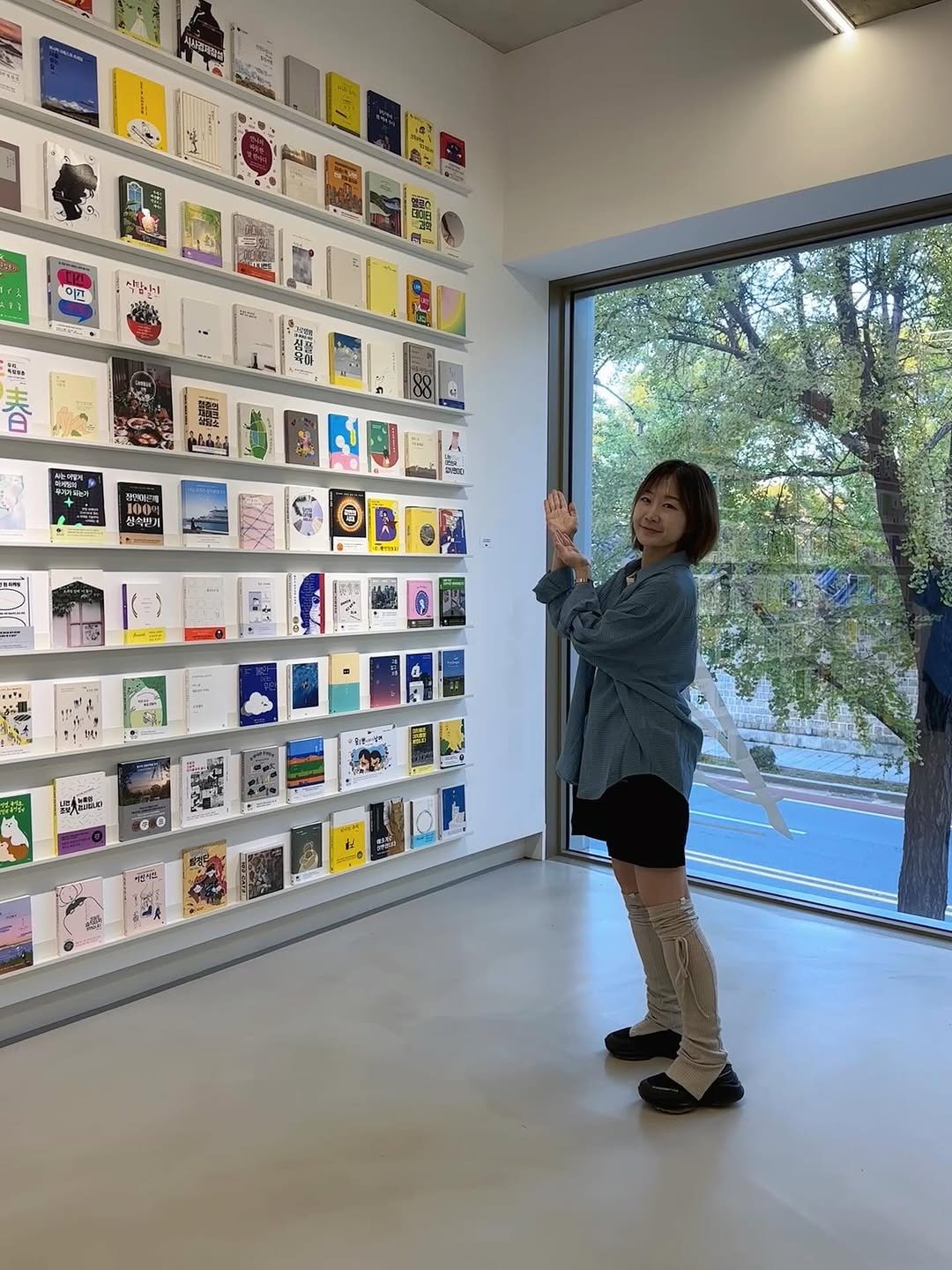 Photo by 융 Ashley on October 16, 2025. May be an image of text.