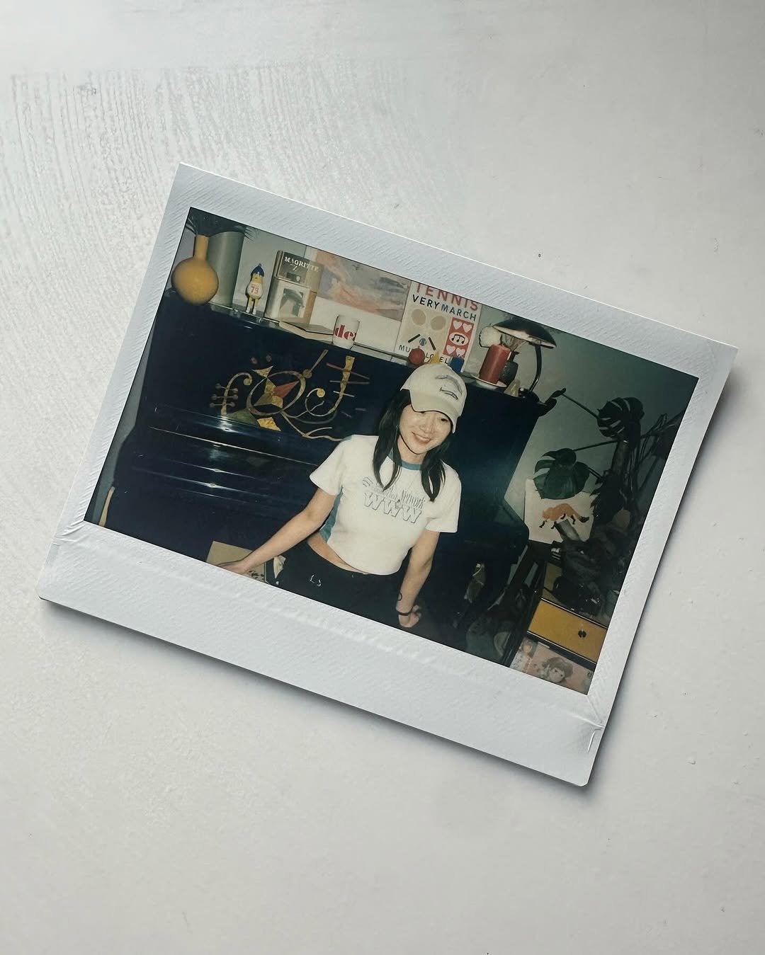 Photo by 융 Ashley on October 31, 2025. May be an image of polaroid and text.