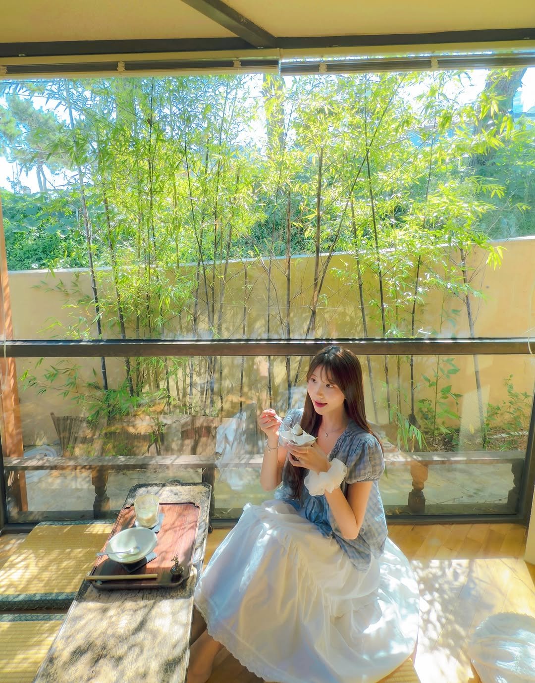Photo by 다현 | 감성여행가 on August 18, 2025. May be an image of 1 person, outdoors and text.