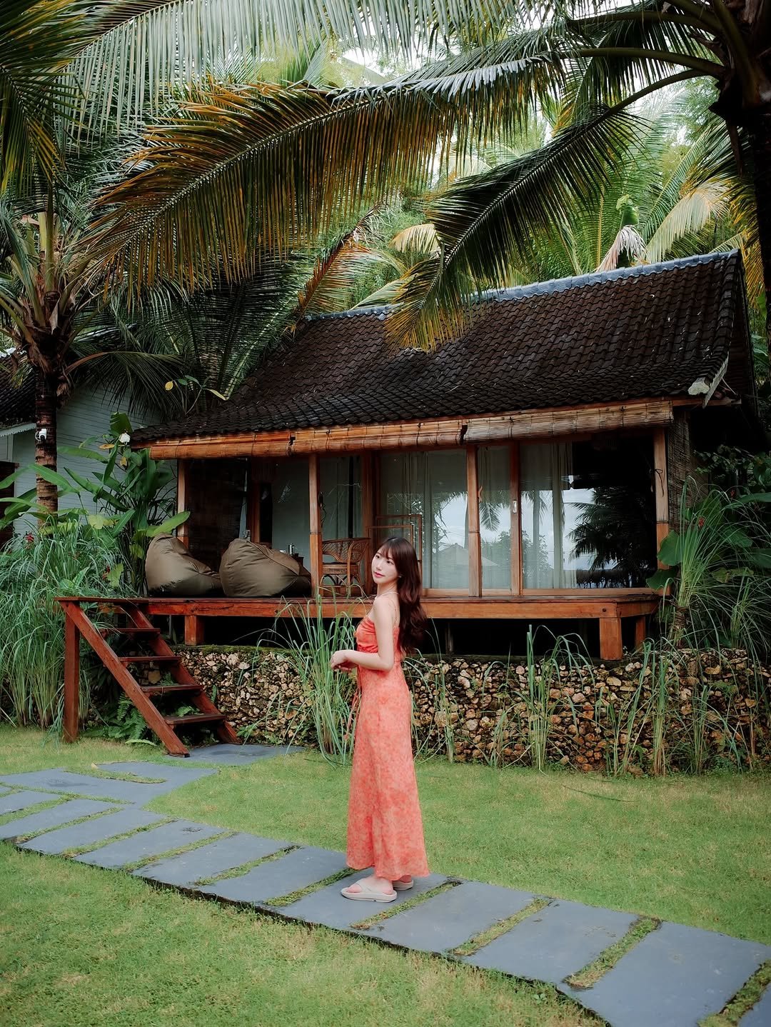 Photo shared by 다현 | 감성여행가 on February 22, 2026 tagging @spice.trader. May be an image of outdoors and text.