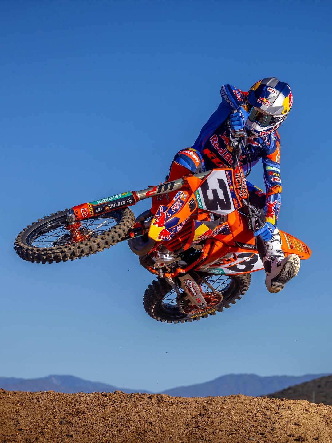 Photo shared by Alpinestars MX and Off-Road on January 07, 2026 tagging @cudby, @elitomac, and @ktmusa. May be an image of racing vehicles, dirt bike, motorcycle and text.