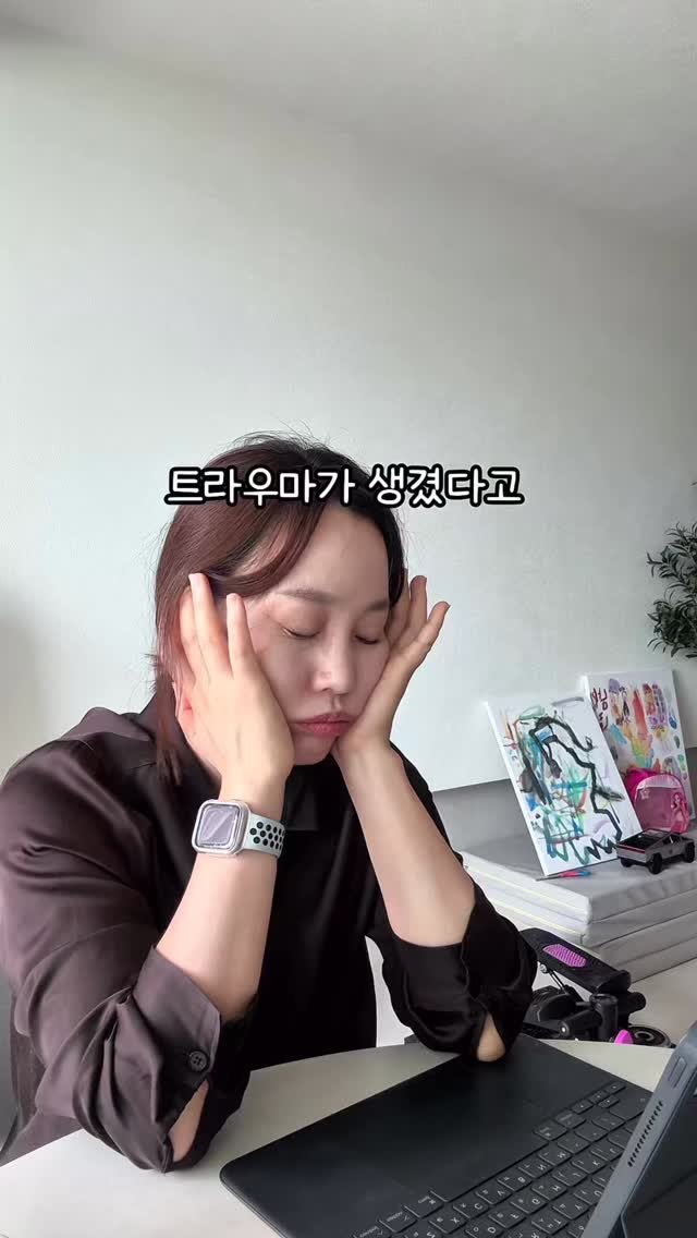 alroa_home 게시물 이미지: 2년전 올린 영상이 최근까지 악플에 시달려요.

75만 뷰, 800개의 댓글이 달린...