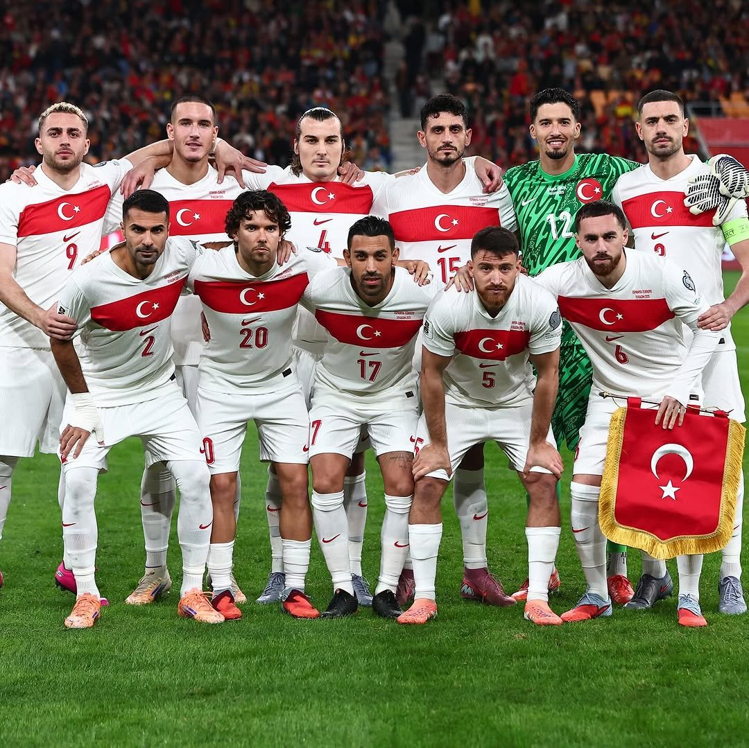 altaybayindir 게시물 이미지: “Yolumuz uzun, yürekte milyonlar. Yola devam. 🇹🇷🙌”