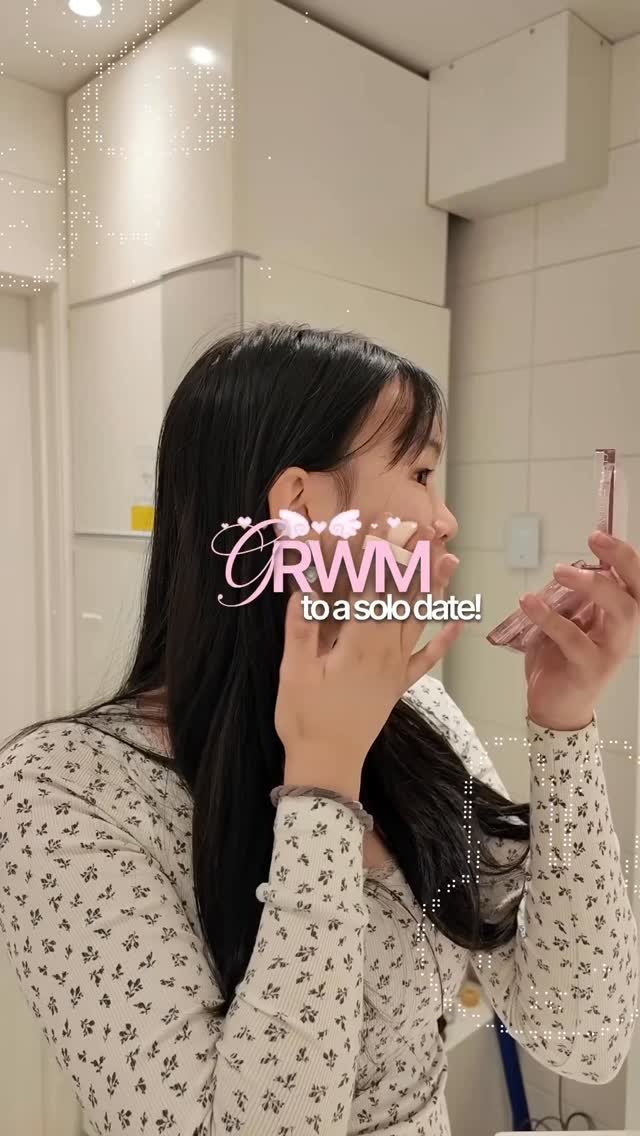 aluvlyna 게시물 이미지: Grwm for a solo date!

🏷️: Grwm, get ready...