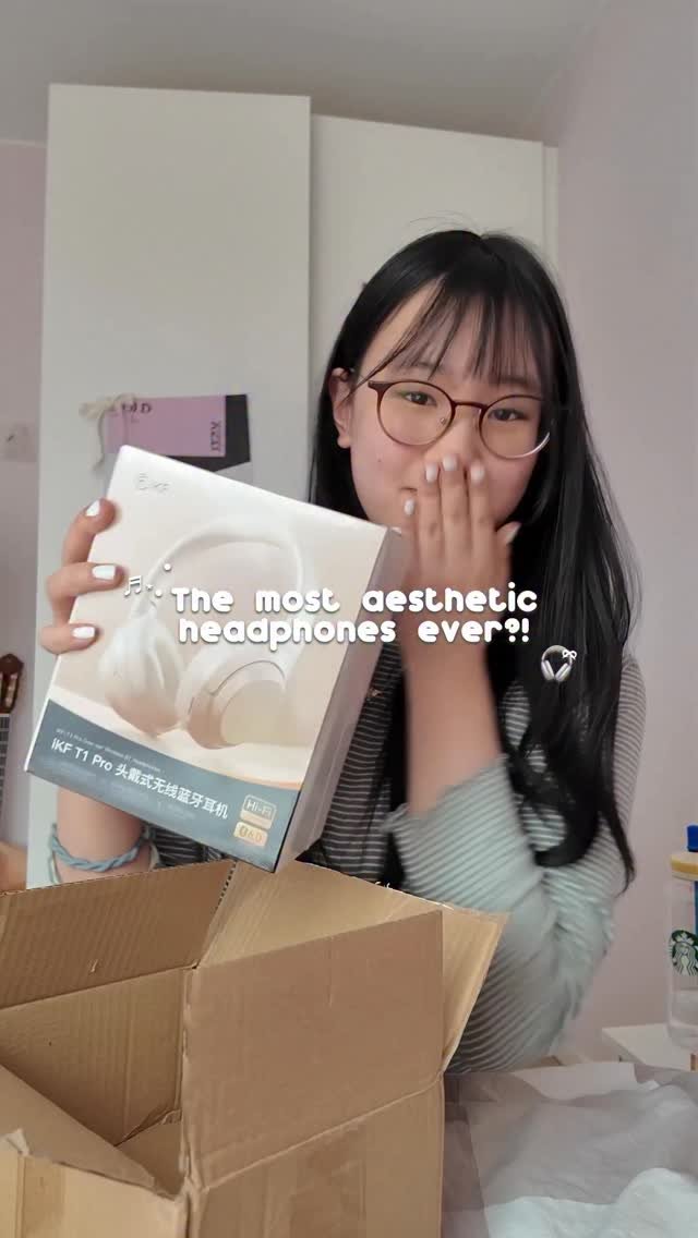 aluvlyna 게시물 이미지: Are these my new fav headphones?? 🤭
@ikf_japan...
