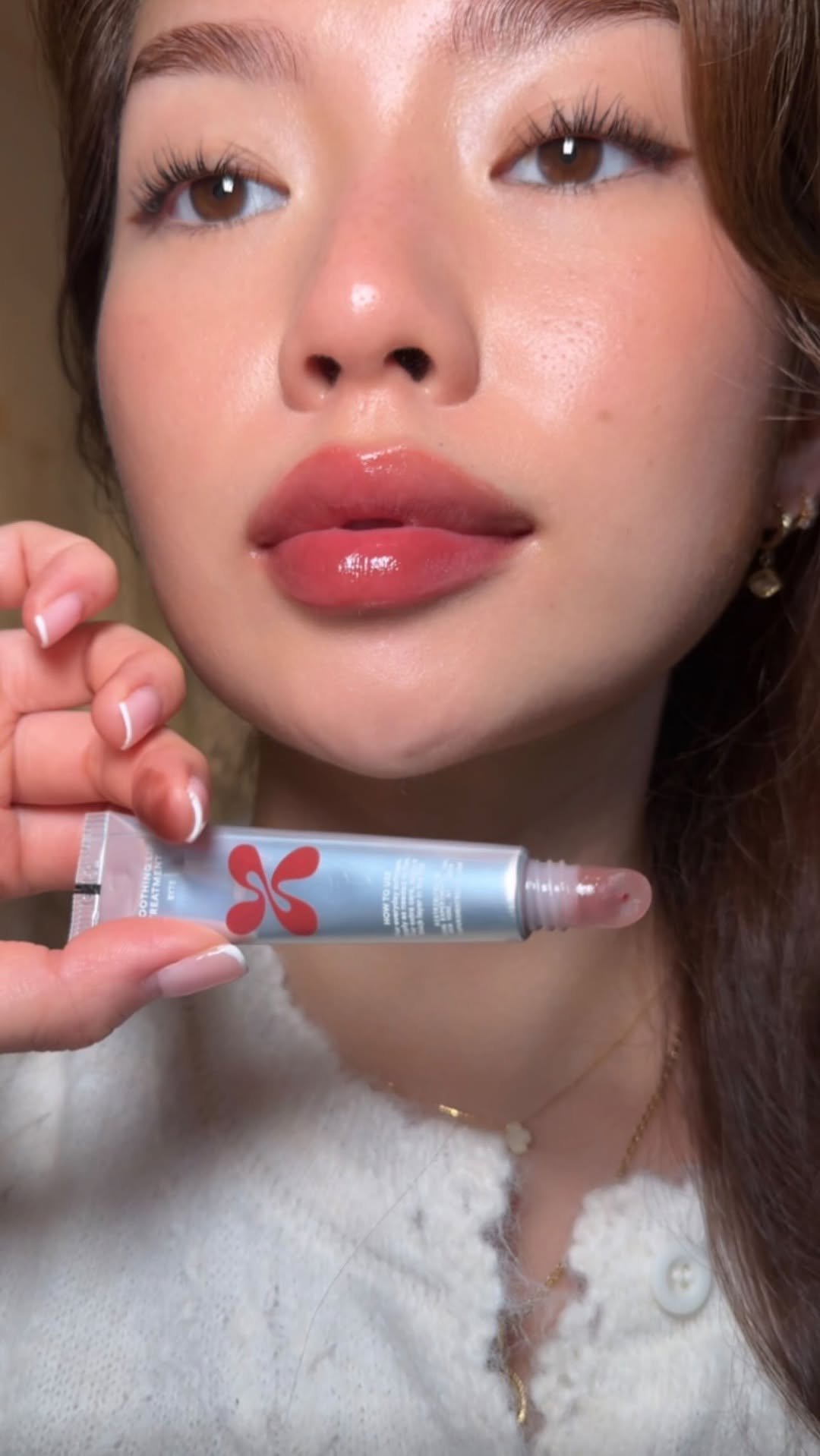 alxandra 게시물 이미지: STOP HAVING DRY CRUSTY LIPS 🫵🏻 i love a lip...