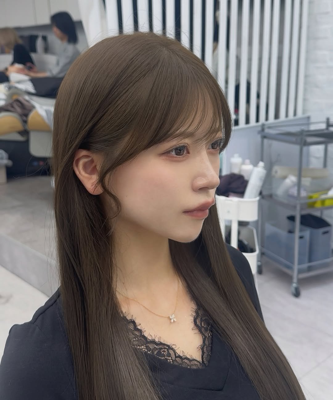 Photo by 顔周りカット/前髪/レイヤーカット/表参道/高島大登 in 表参道. May be an image of one or more people, braids, bangs, blonde hair, long hair and text.