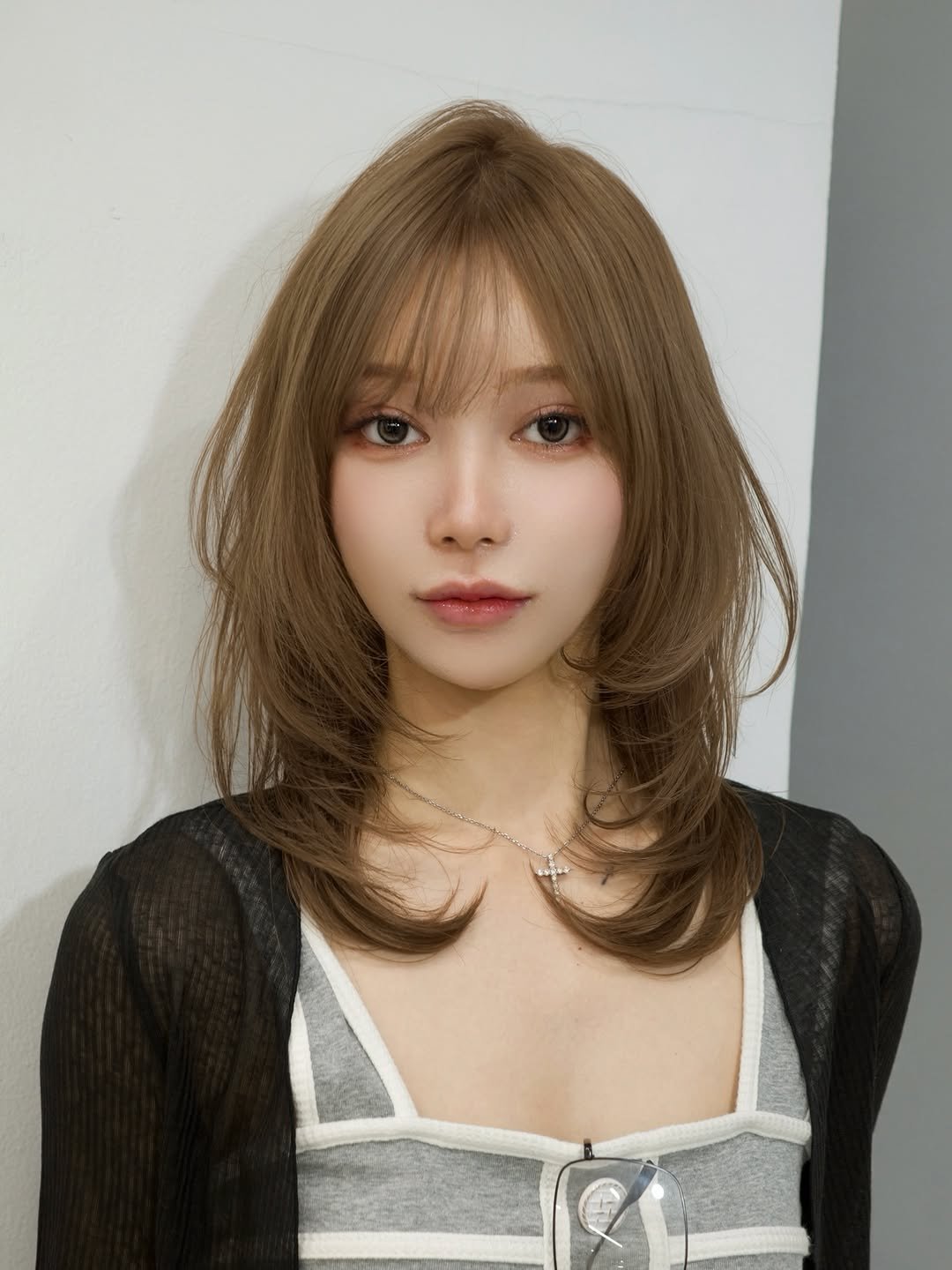amatokyo_hiroto 게시물 이미지: 似合う髪型がわからない
横顔が可愛くならない
顔周りが割れるなどのお悩み改善します🩵

しっか...