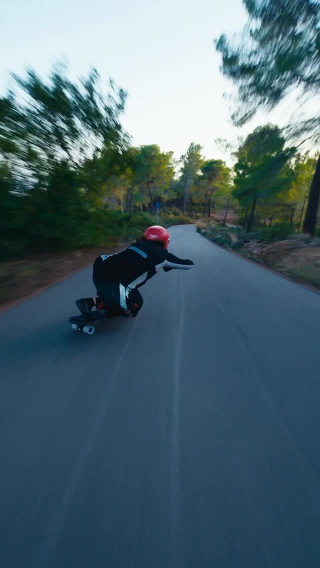 ambroisetrt 게시물 이미지: Playing with my wheels limits ~ 

Filmed by...