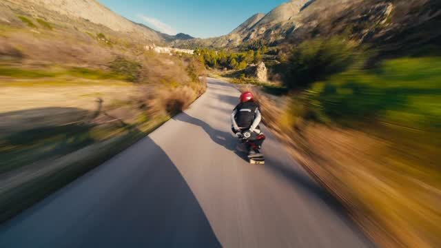 ambroisetrt 게시물 이미지: Full gas on a steep and narrow path in Spain...