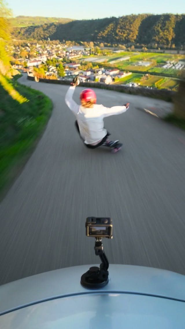 ambroisetrt 게시물 이미지: 🌙 

Filmer :  @alex_tzoug.mp4 

Wheels :...