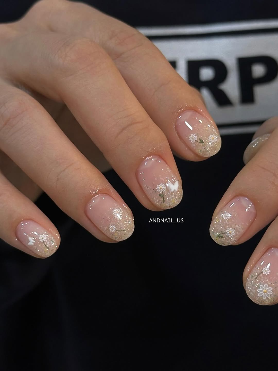Photo by ෆ 앤드네일 ෆ 광명네일 광명사거리네일 광명동네일 철산네일 개봉네일 on March 02, 2026. May be an image of one or more people, fingernails and text that says 'RP ANDNAIL_ ANDNAIL_US US'.