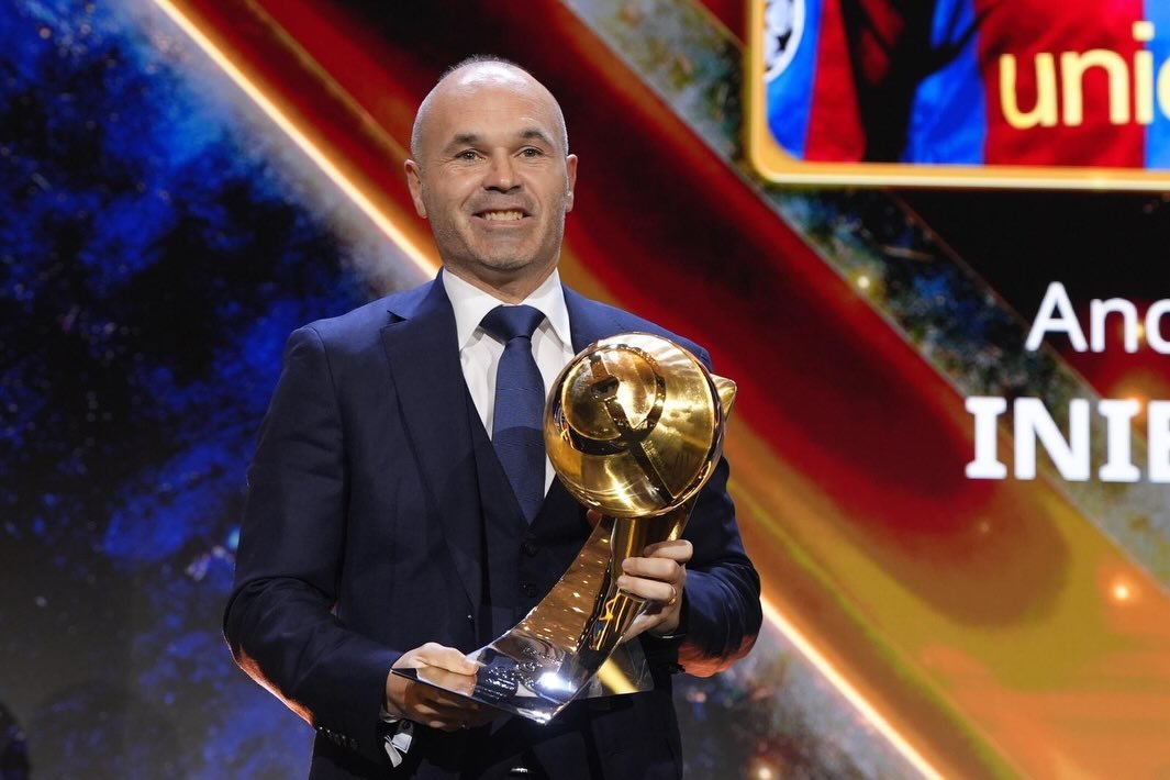 Photo by Andres Iniesta on December 29, 2025. May be an image of football, soccer, ball and text that says 'uni An INII'.