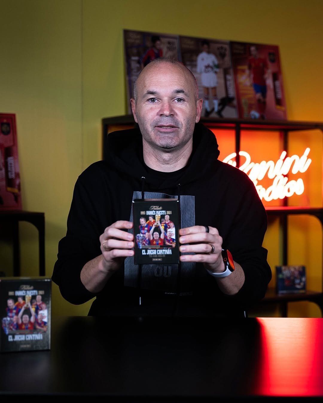 Photo shared by Panini España on February 05, 2026 tagging @andresiniesta8. May be an image of poster, book, magazine and text.