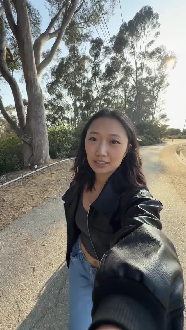 andy.and.michelle 게시물 이미지: Marriage is about balance… and bubbles 🥰...
