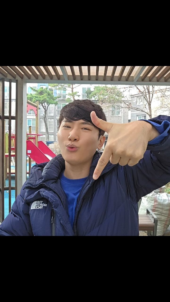 angelminam 게시물 이미지: 아침긍정확언 700일차. 
드디어 아침 긍정 확언 700일 차입니다!
꾸준함은...